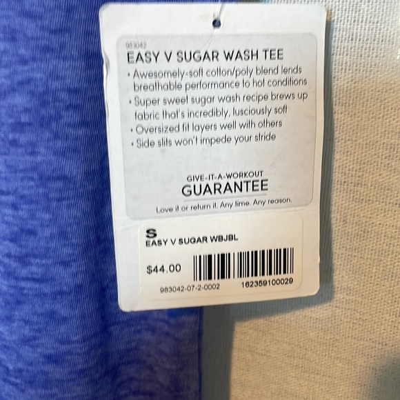 NWT Athleta Easy V Sugar Wash Tee - Picture 4 of 6